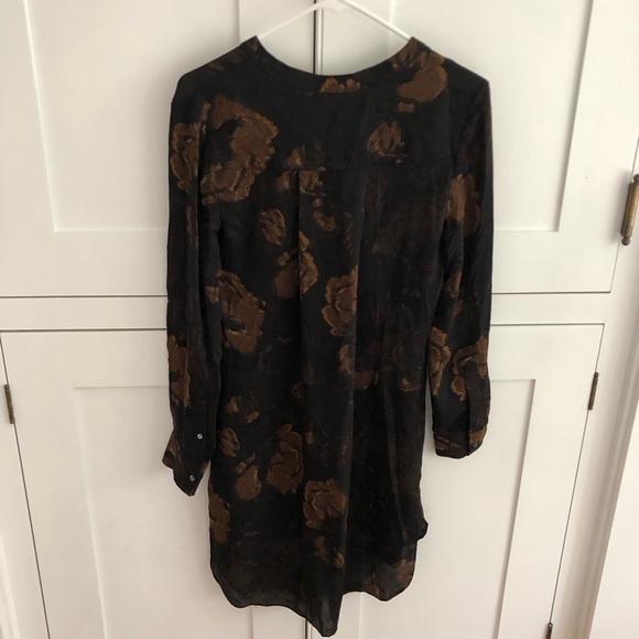 Aritzia Wilfred 100% Silk Dress - Picture 6 of 10